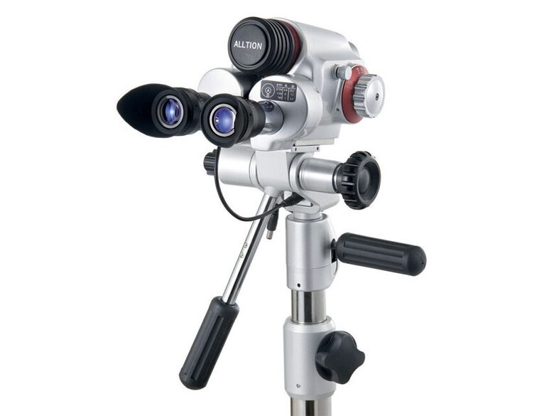 *LED video kolposkops ar kameru AC-2311. 3 pakāpju palielinājums (3,75X - 7,5X - 15X). AC-2000 Series Colposcope. Tips:  Medicīnas ierīce   Klase:  I