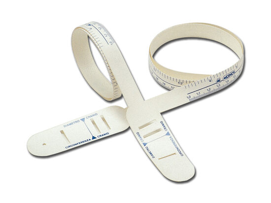 Galvas mērītājs. Mēra bērna galvas apkārtmēru līdz 60 cm. Tips:  Medicīniskā ierīce   Klase:  IM