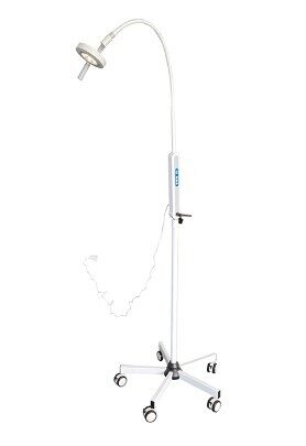 GIMA LUMEX LED lampa ar rokturi uz ratiņiem. Tips: Medicīnas ierīce Klase: I