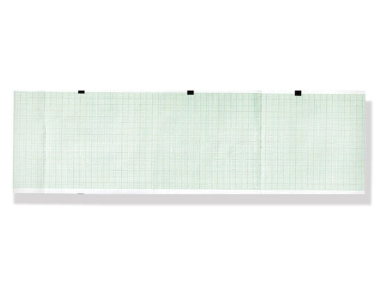 EKG termopapīrs. 90×90 mm. Vienā iepakojumā 390 loksnes. 25 iepakojumi. Tips:  Medicīnas ierīce   Klase:  IM