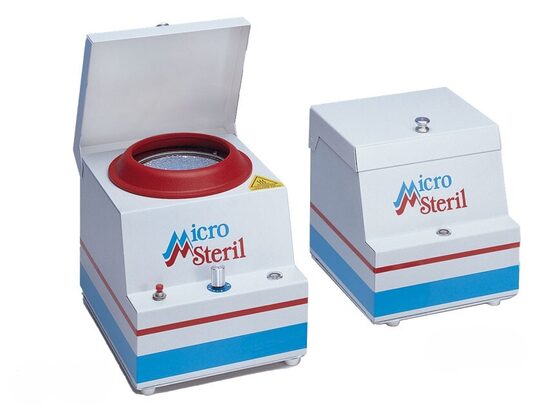 Kvarca pērlīšu sterilizators ar taimeri, 0,2 litrs. Ķirurģisko instrumentu sterilizēšanai, lai likvidētu baktēriju, sporu un mikroorganismu klātbūtni. Tips:  Medicīnas ierīce   Klase:  II B