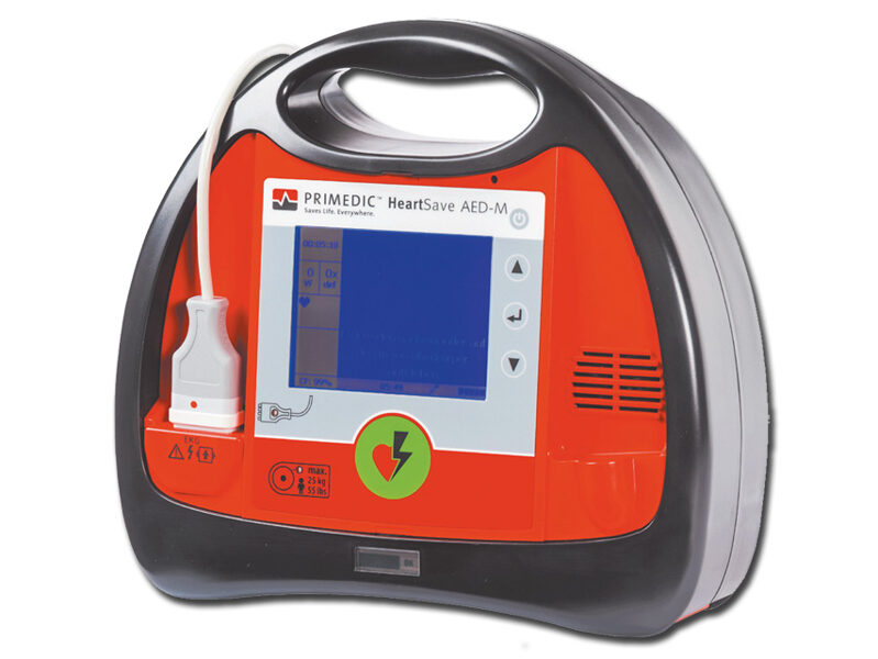 *Defibrilators HeartSave AED-M ar EKG un monitoru. Ar litija akumulatoru (200 izlādes ar 360 J) 6 gadu gaidīšanas režīmā. Veids: Medicīnas ierīce  Klase: II B